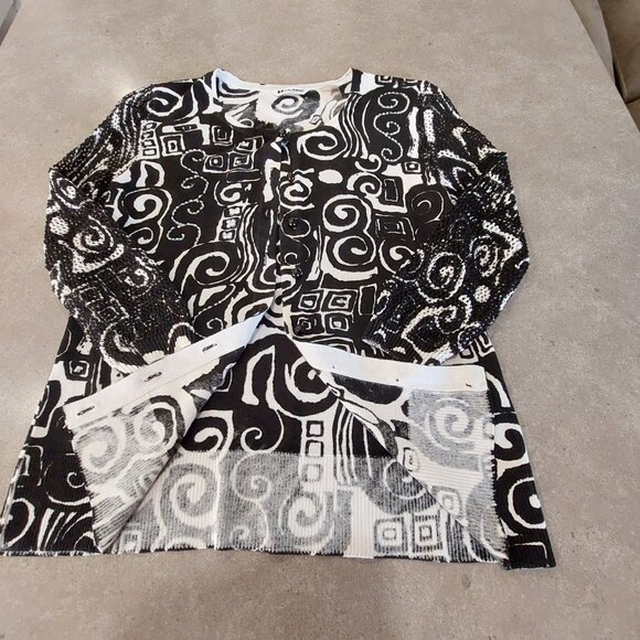 NYGARD COLLECTION Women's Geometric Print Cardigan w/Beading - Black/White  SML - Picture 2 of 12